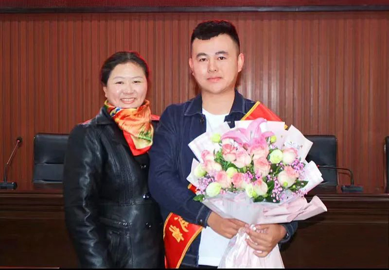 孫天賜，好樣的！